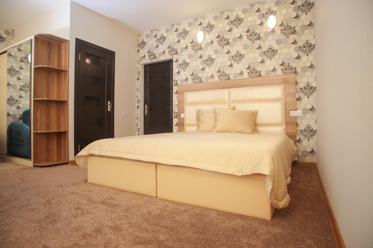 Evim Otel Zaqatala Buitenkant foto